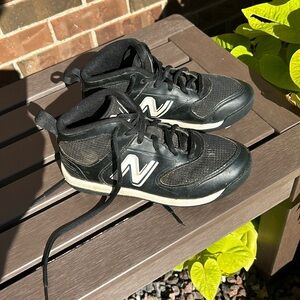 Boys baseball cleats New Balance size 1.5